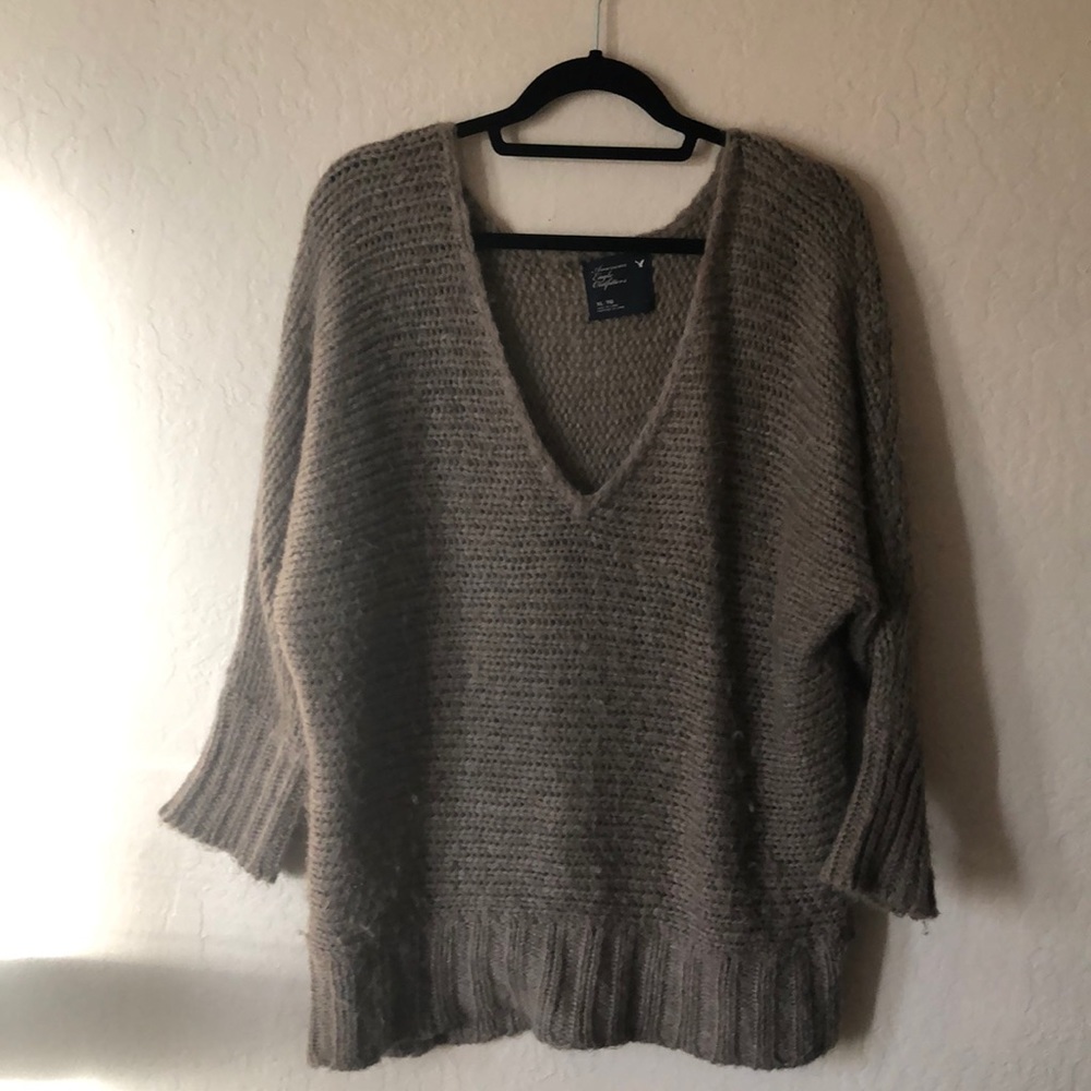 AE sweater brand new!